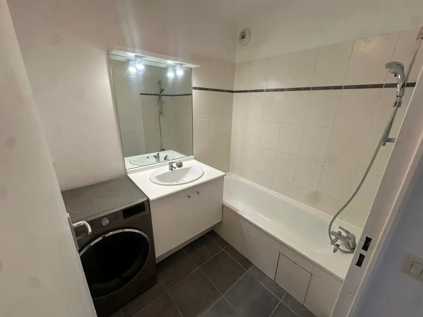 Appartement à louer, 48m², Saint-Priest