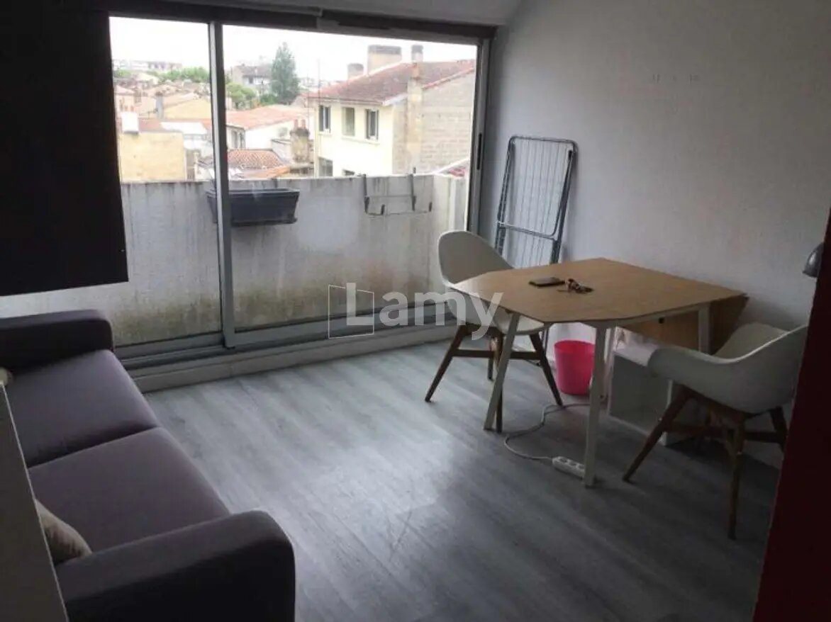 Appartement à louer, 19m², Bordeaux