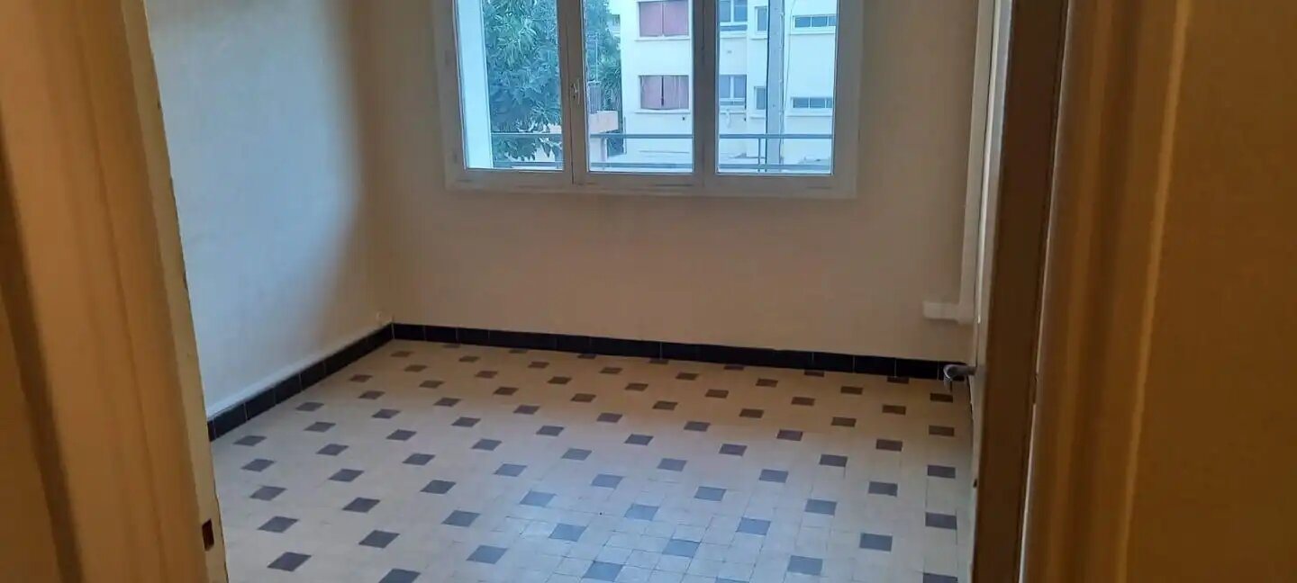 Appartement à louer, 78m², Toulon