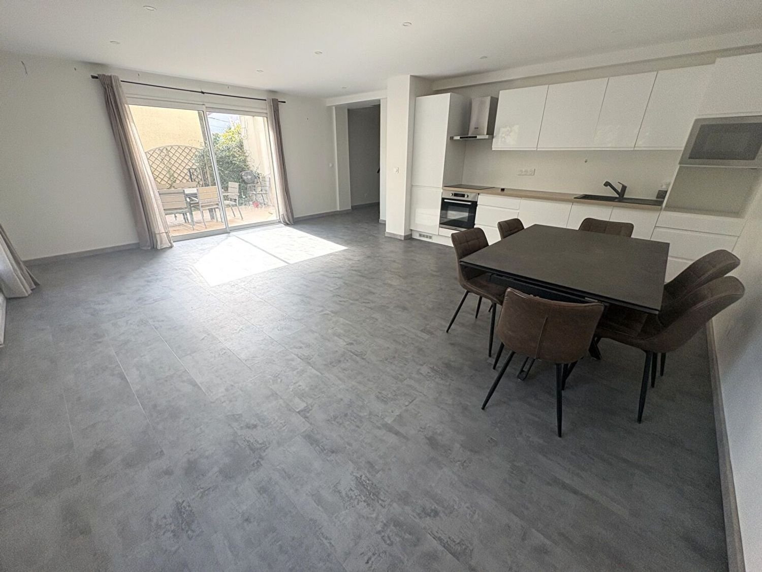 Appartement à vendre, 93m², Saint-Cyr-l'École