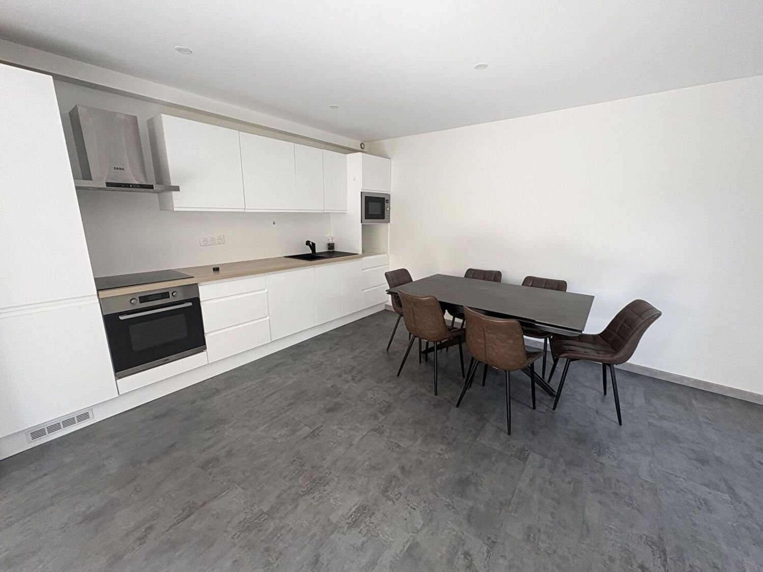 Appartement à vendre, 93m², Saint-Cyr-l'École