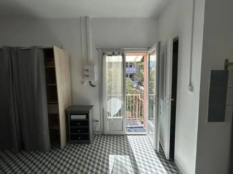 Appartement à louer, 24m², La Garde