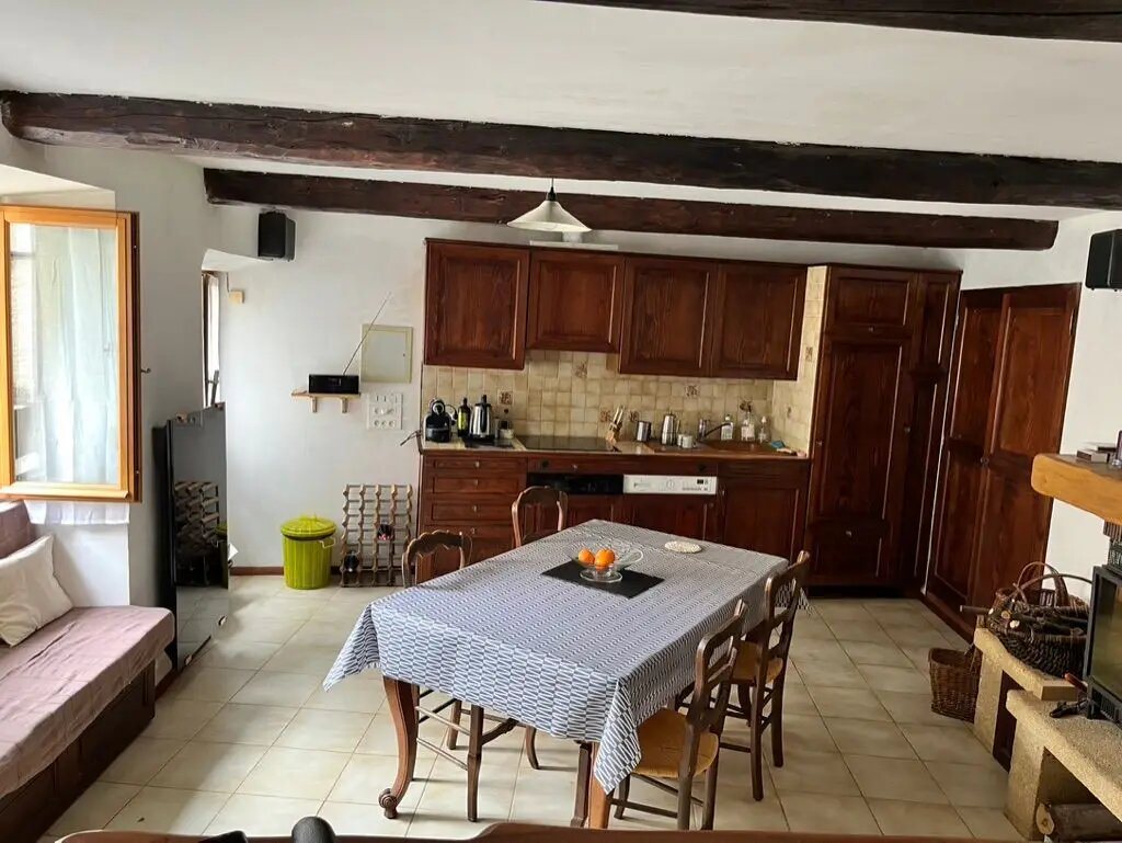Maison à louer, 64m², Saint-Etienne-les-Orgues