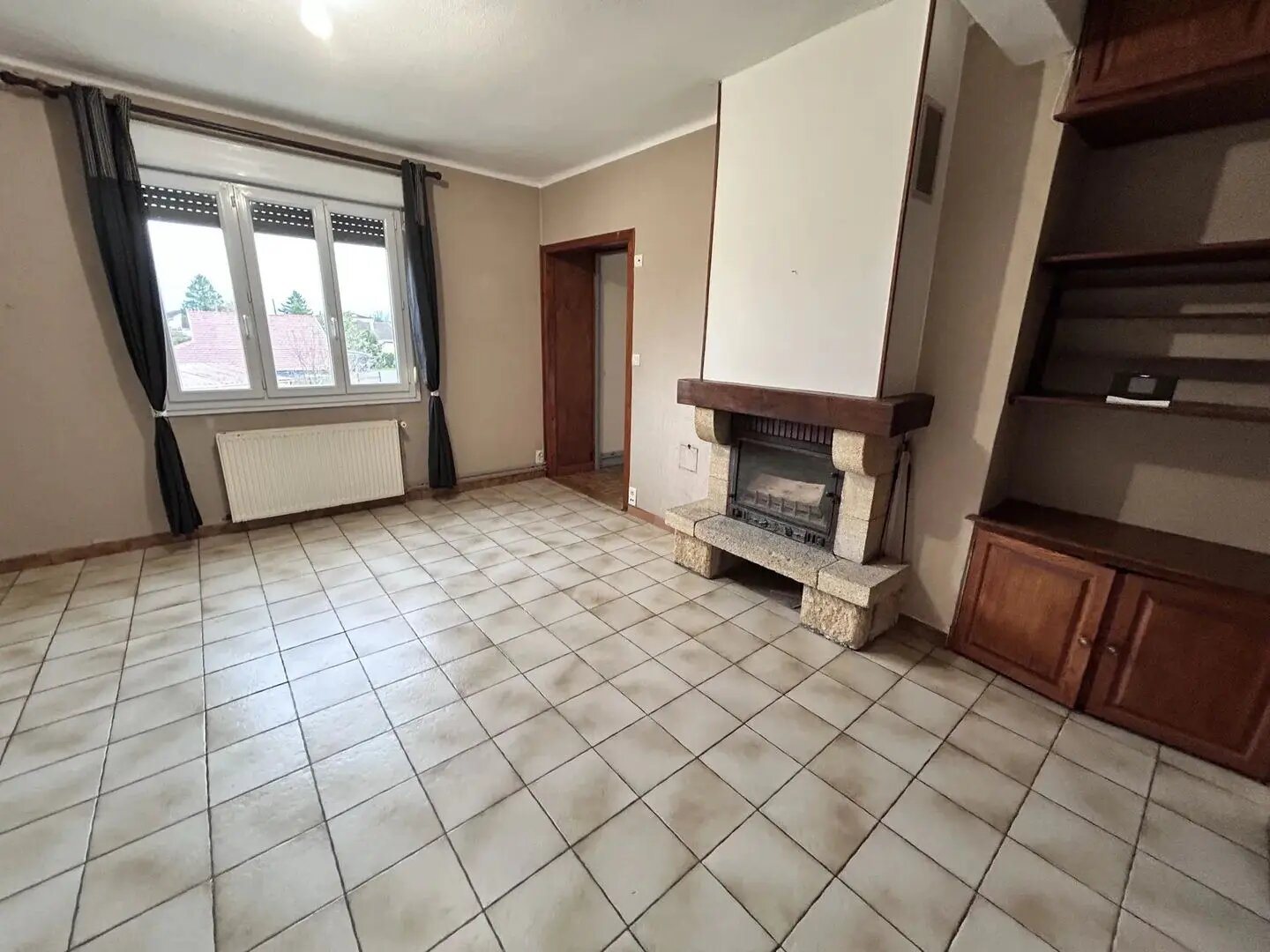 Appartement à louer, 55m², Tavaux