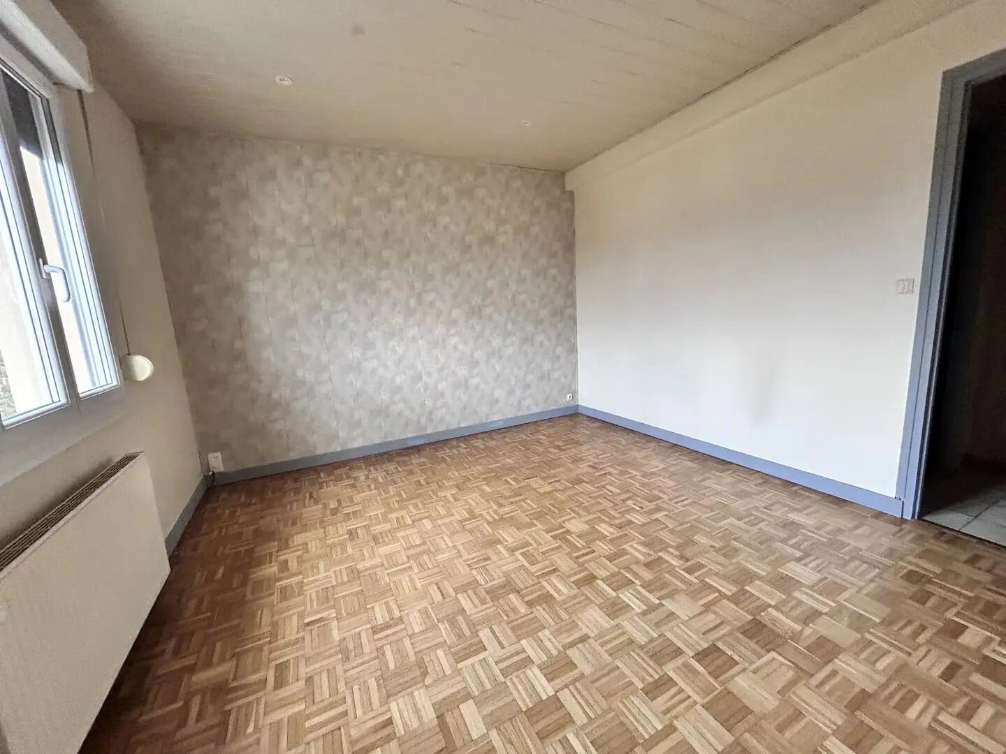 Appartement à louer, 55m², Tavaux