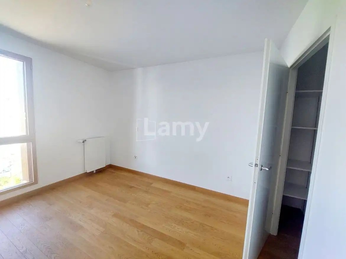 Appartement à louer, 95m², Trappes