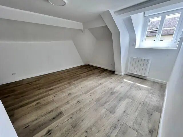 Appartement à louer, 85m², Méry-sur-Oise