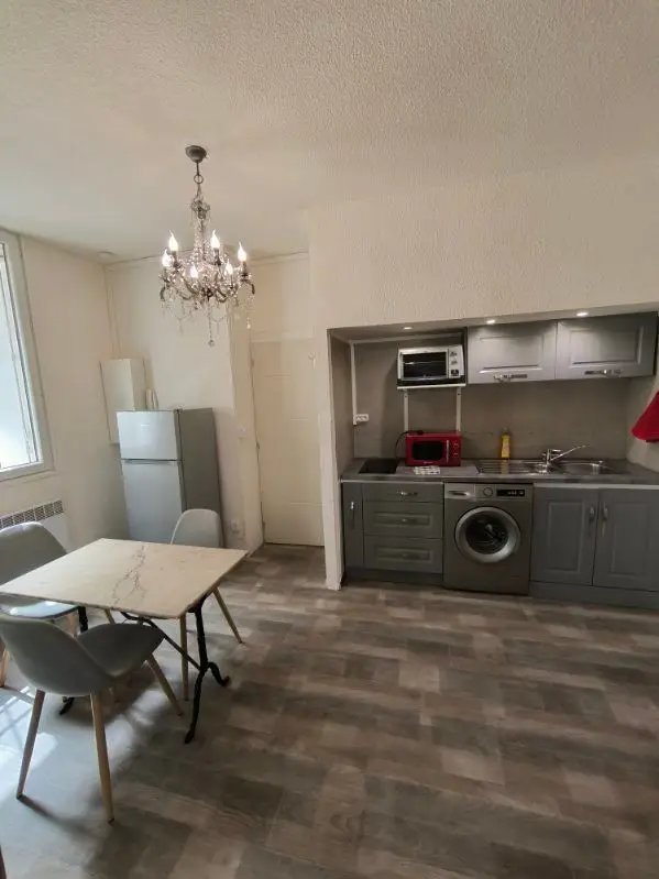 Appartement à louer, 37m², Béziers