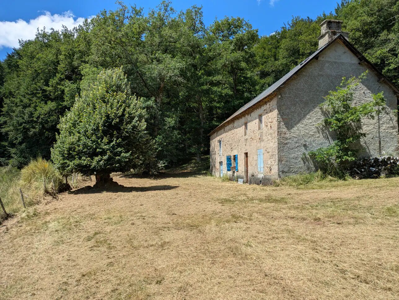 Maison à vendre, 150m², Sornac