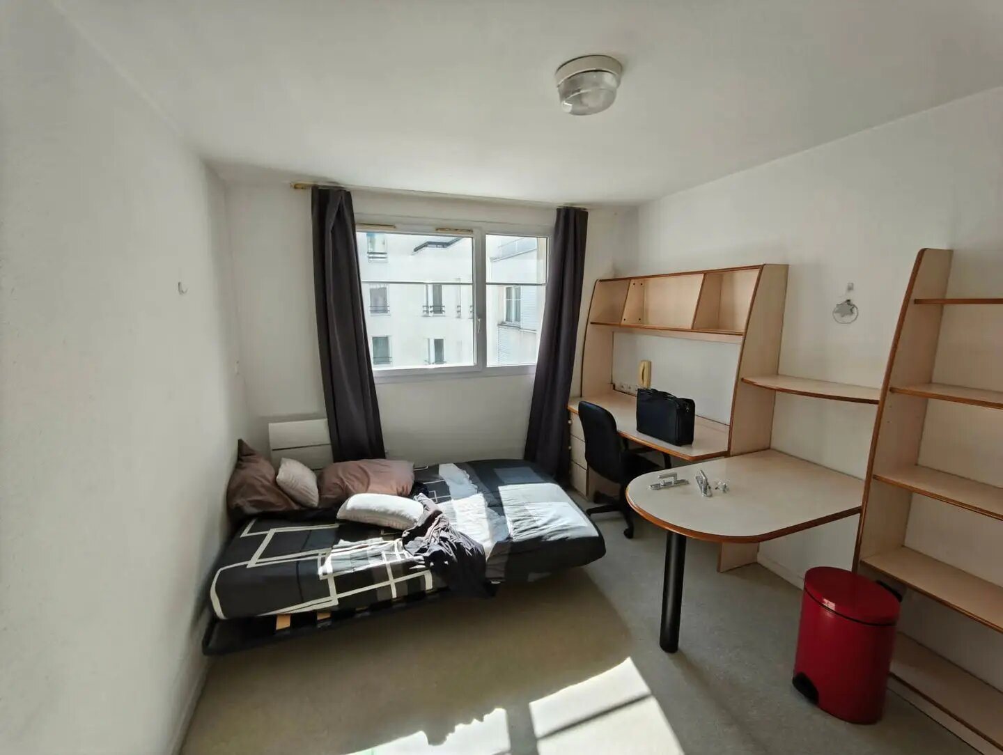 Appartement à louer, 18m², Courbevoie