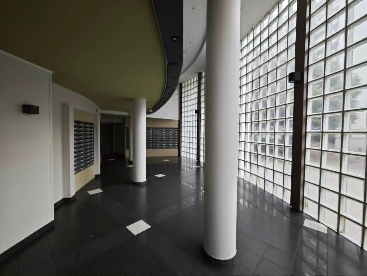 Appartement à louer, 18m², Courbevoie