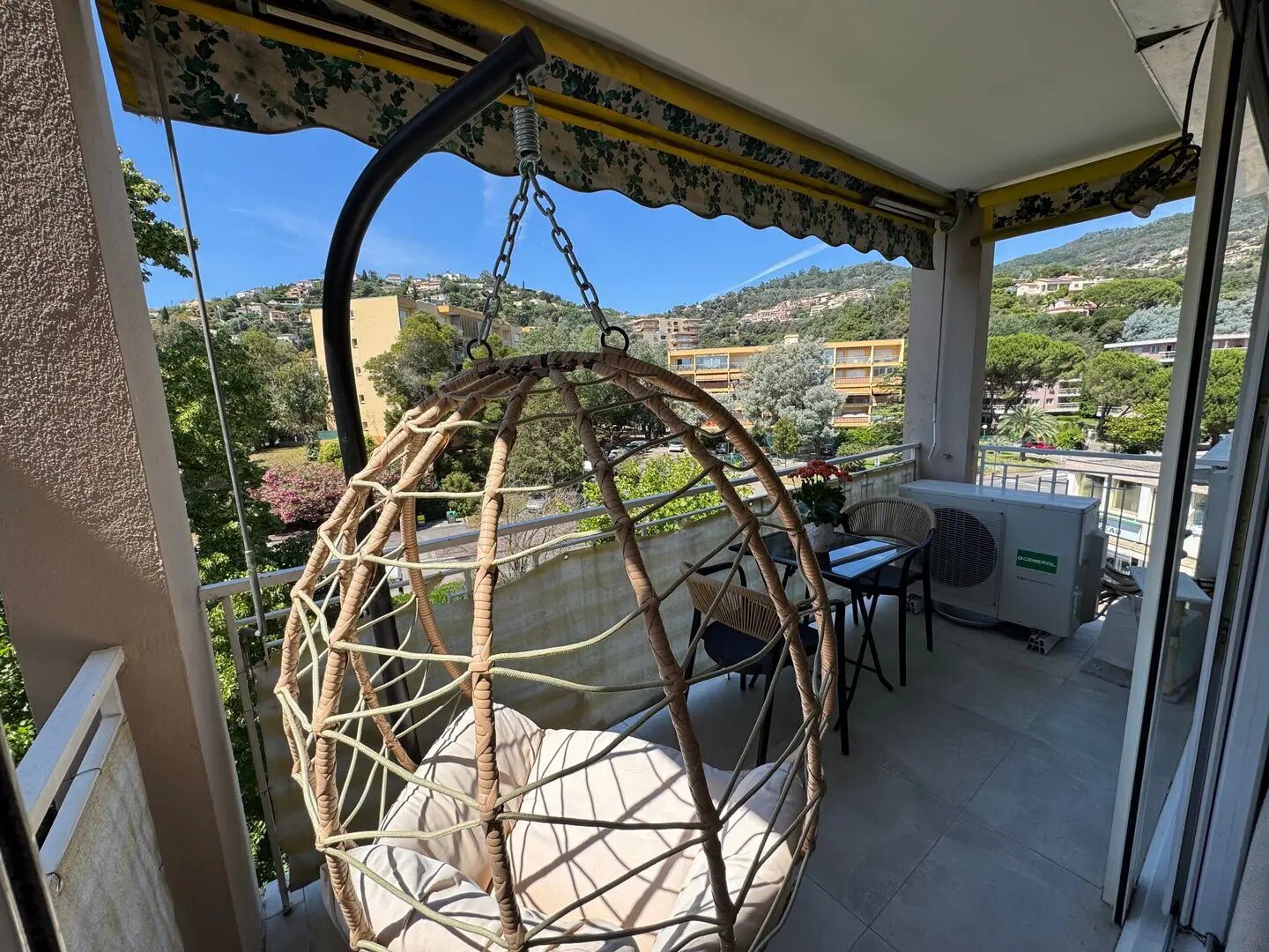 Appartement à vendre, 63m², Mandelieu-la-Napoule