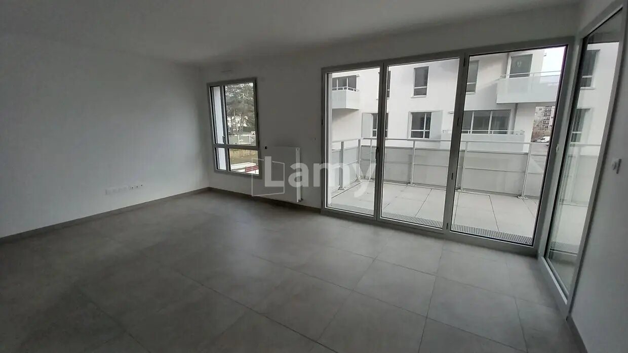 Appartement à louer, 74m², Chenôve
