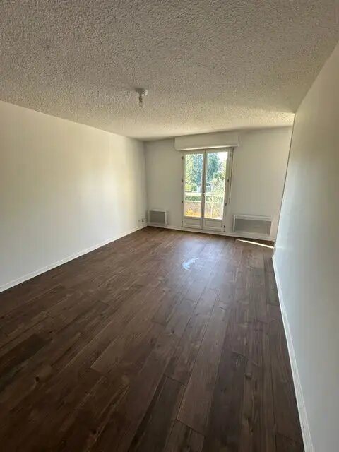 Appartement à louer, 4677m², Chantilly