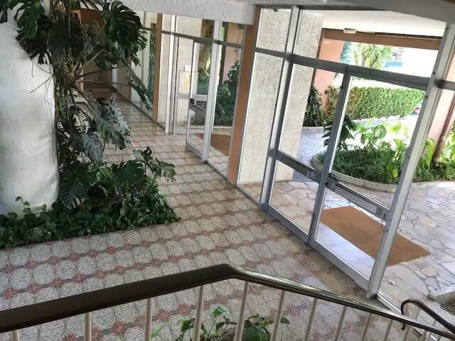 Appartement à louer, 30m², Saint-Laurent-du-Var