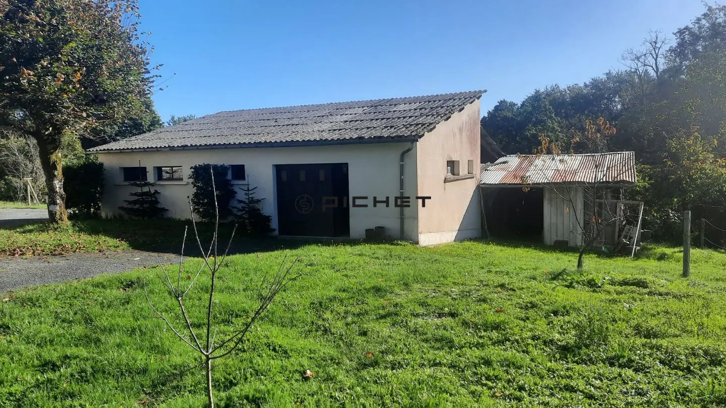 Maison à vendre, 173m², Saint-Mexant