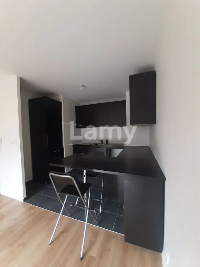 Appartement à louer, 42m², Brie-Comte-Robert