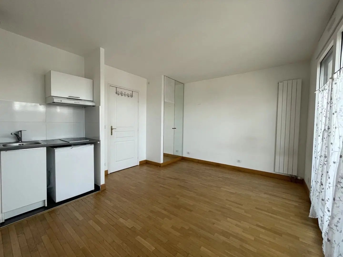 Appartement à vendre, 24m², Courbevoie