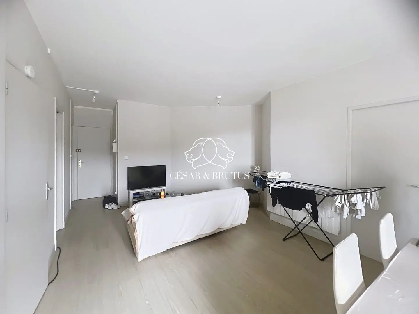 Appartement à vendre, 197m², Saint-Vincent-de-Reins