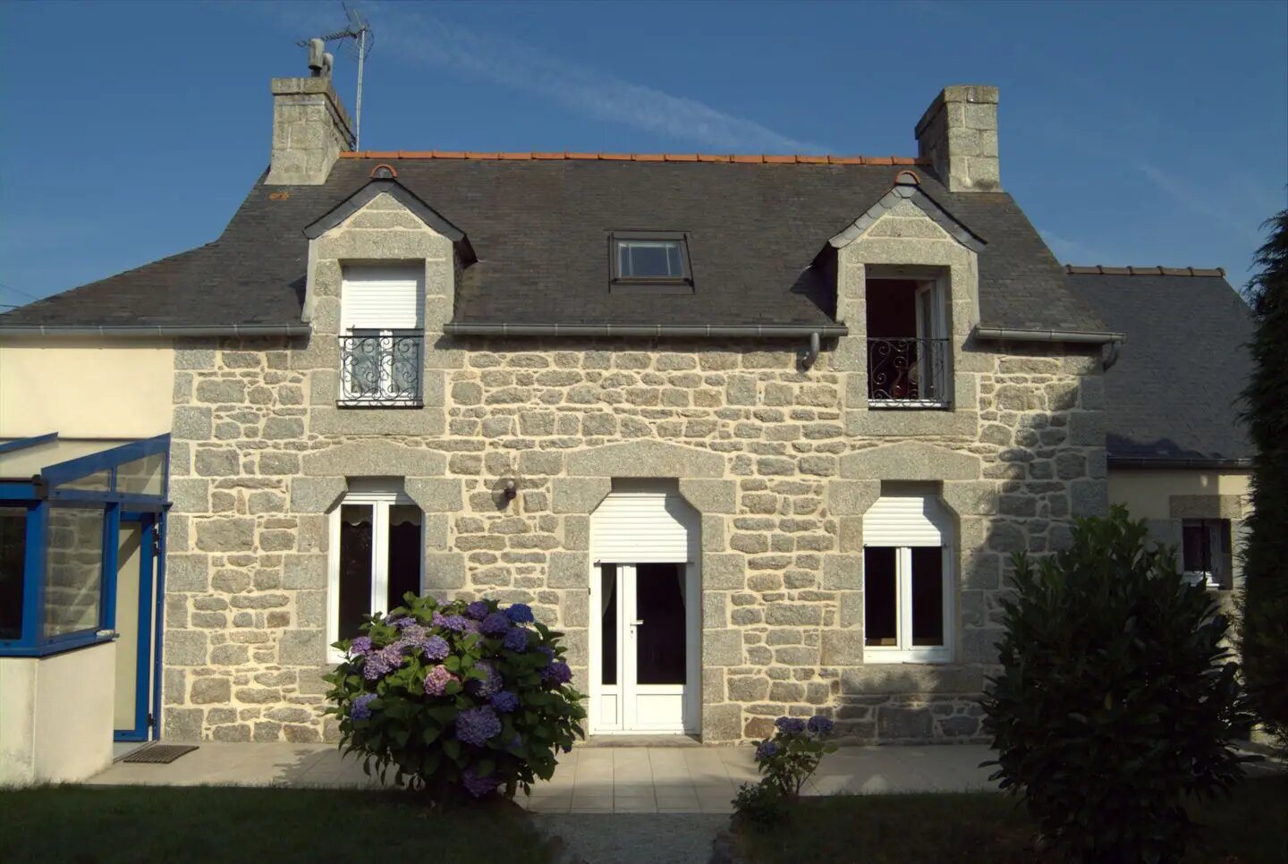 Maison à louer, 81m², Bégard