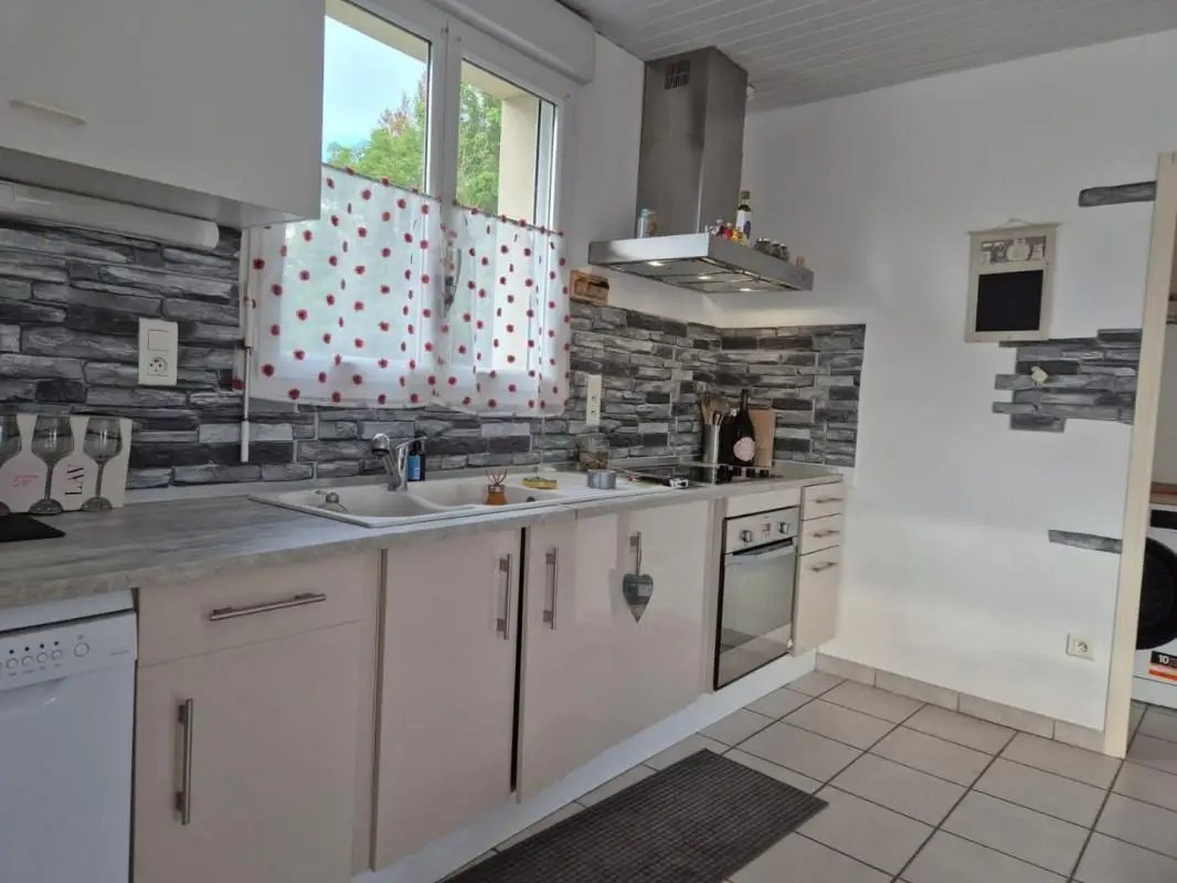 Maison à louer, 120m², Saint-Pierre-Eynac