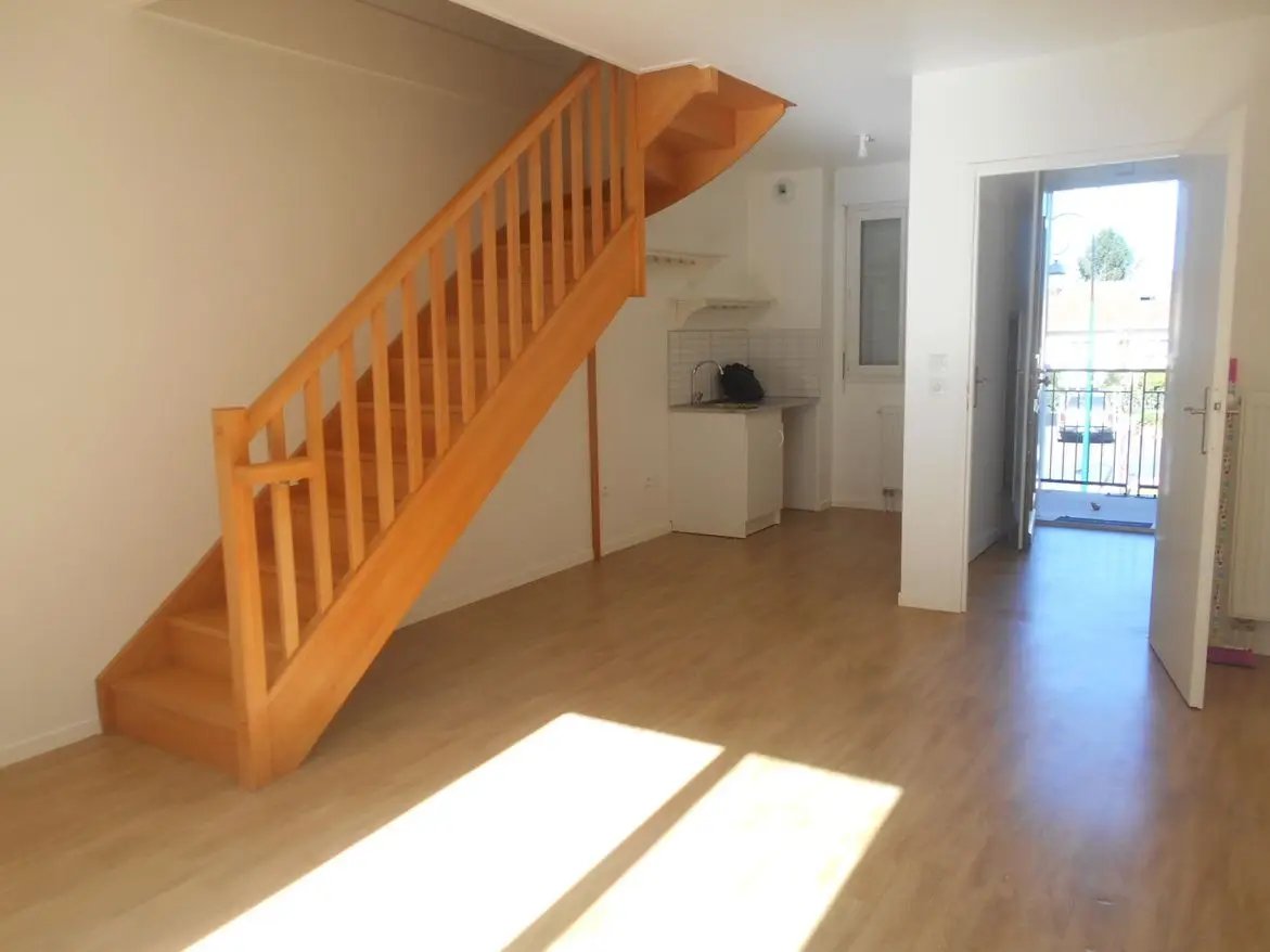 Appartement à louer, 54m², Santeny