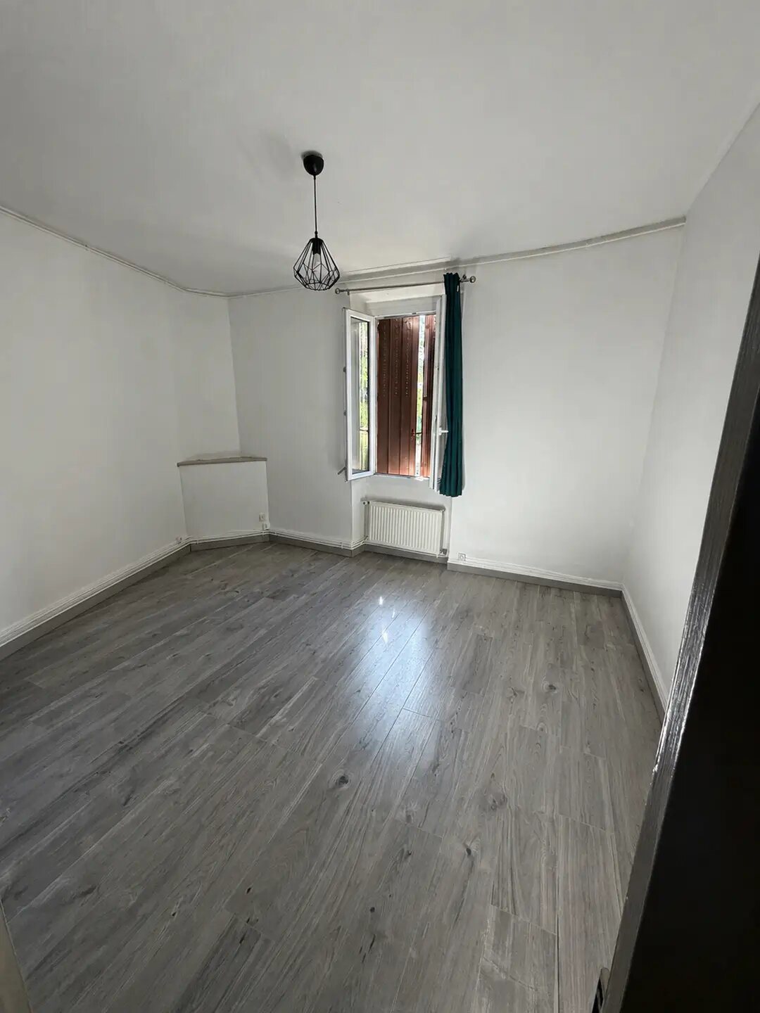 Appartement à louer, 56m², Renaison
