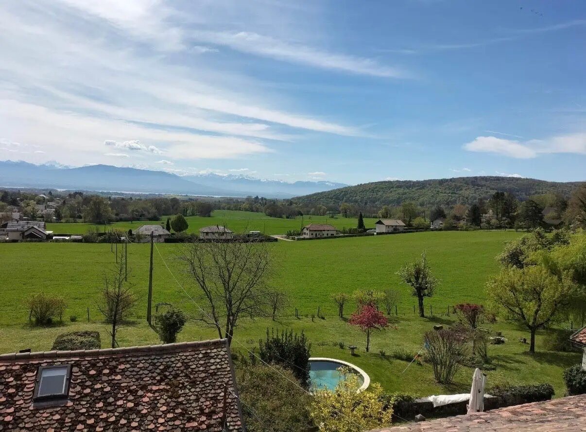 Maison à louer, 140m², Divonne-les-Bains