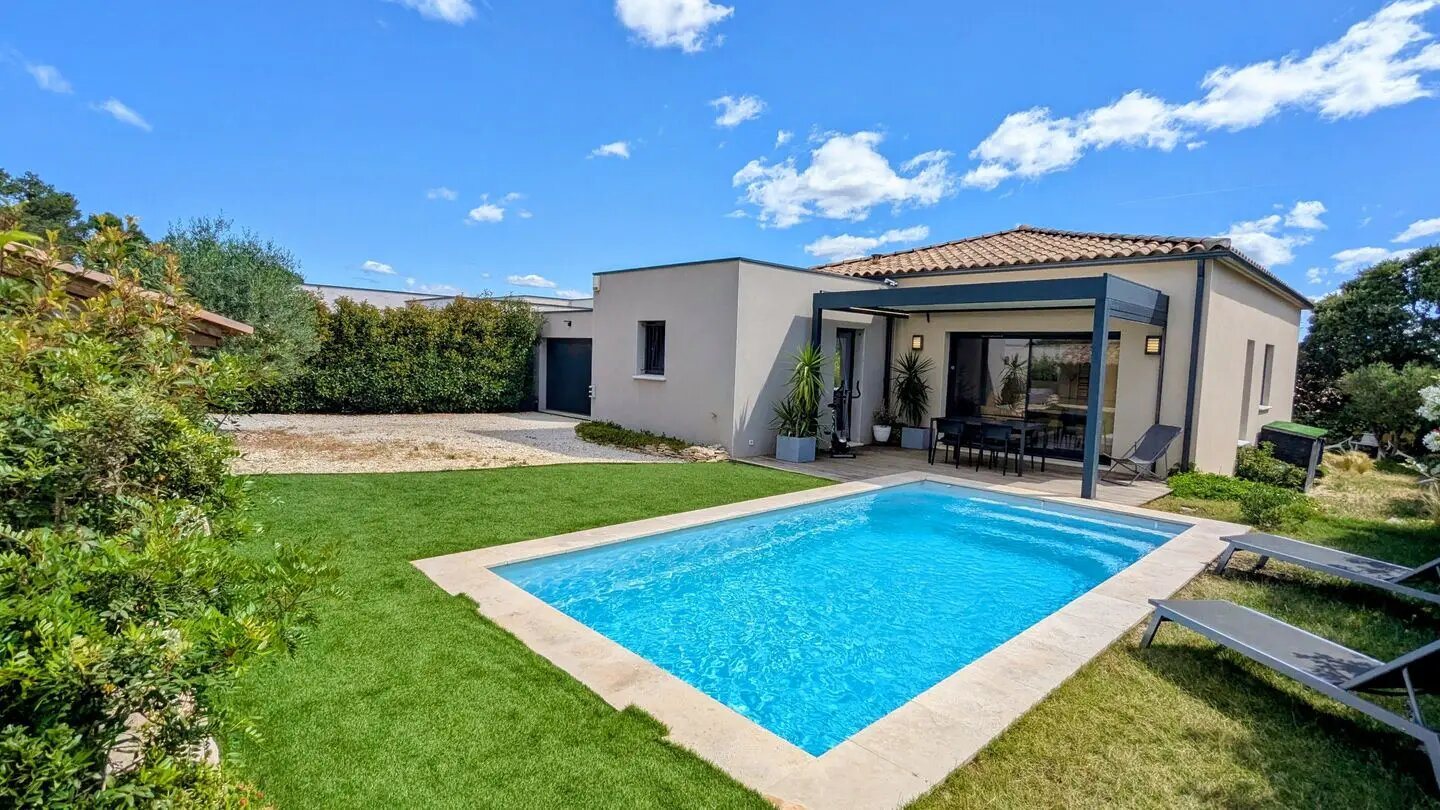 Maison à vendre, 96m², Nîmes