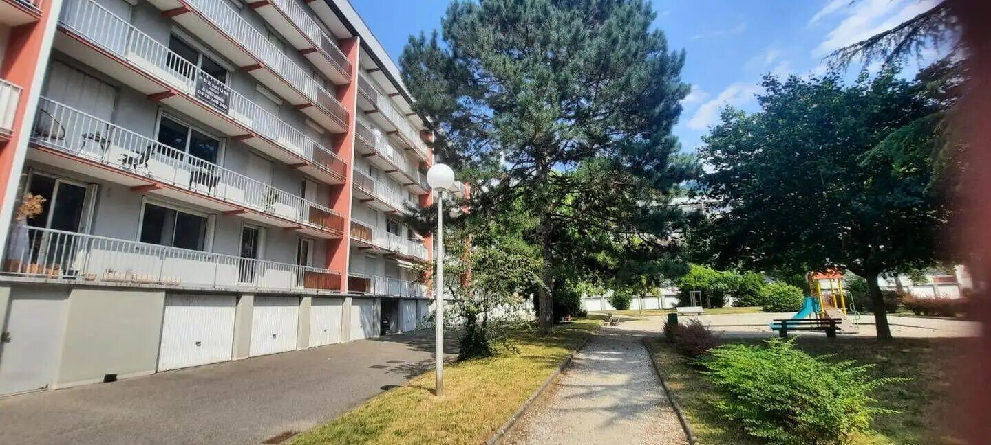 Appartement à vendre, 73m², Saint-Martin-d'Hères