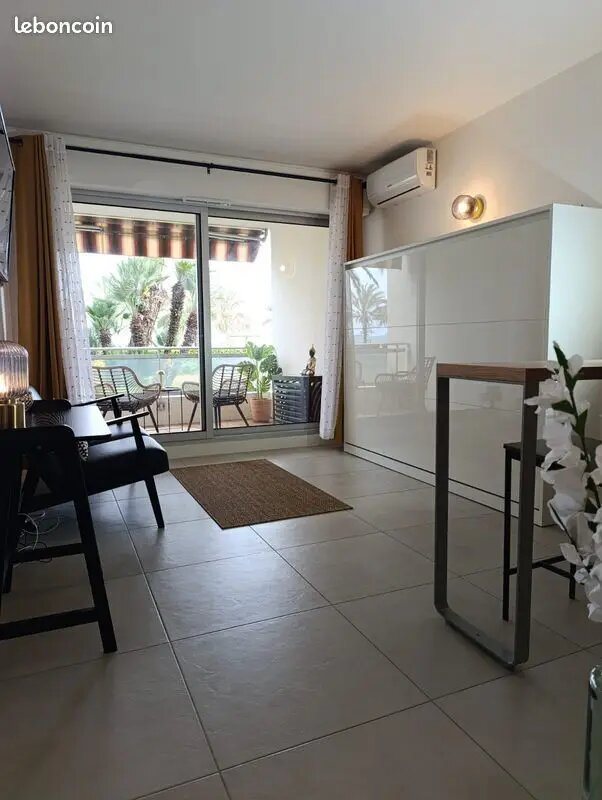 Appartement à louer, 21m², Cannes