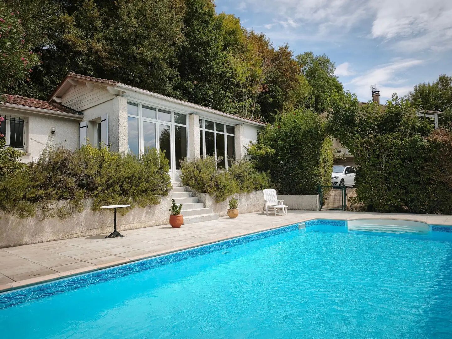 Maison à vendre, 260m², Ruelle-sur-Touvre
