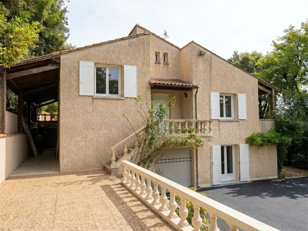 Maison à vendre, 260m², Ruelle-sur-Touvre