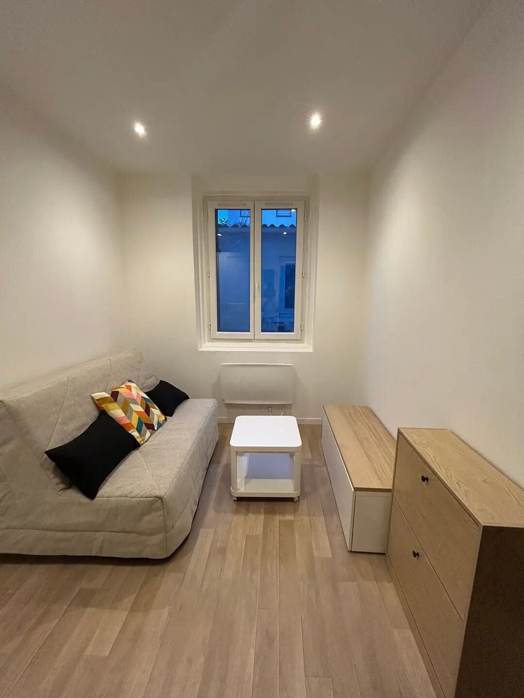 Appartement à louer, 17m², Suresnes