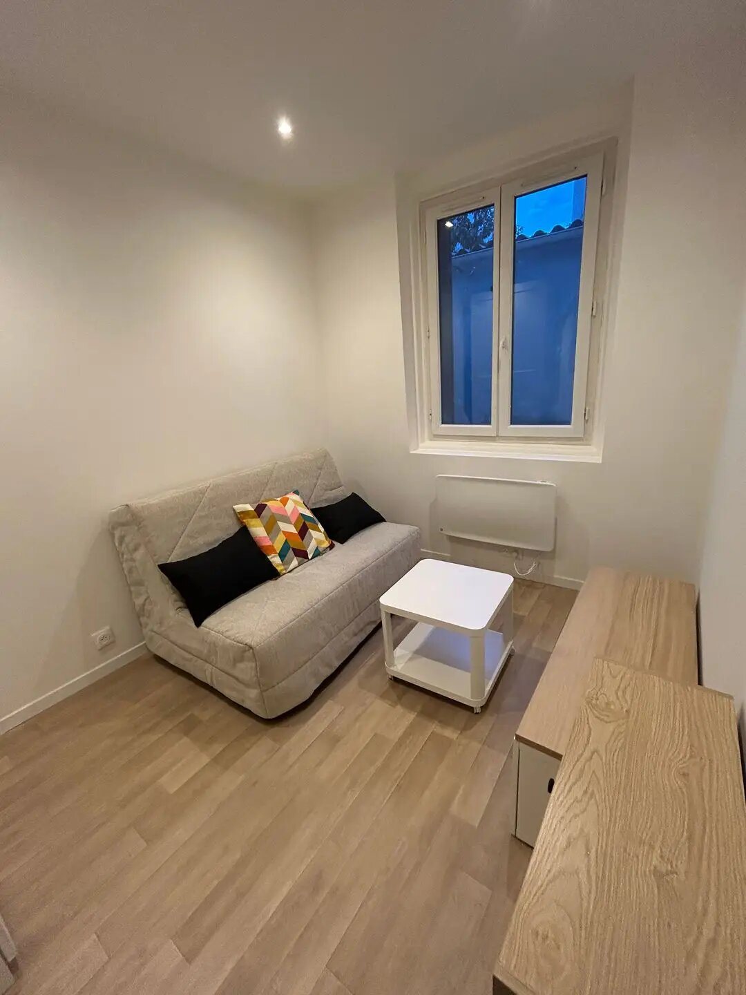 Appartement à louer, 17m², Suresnes