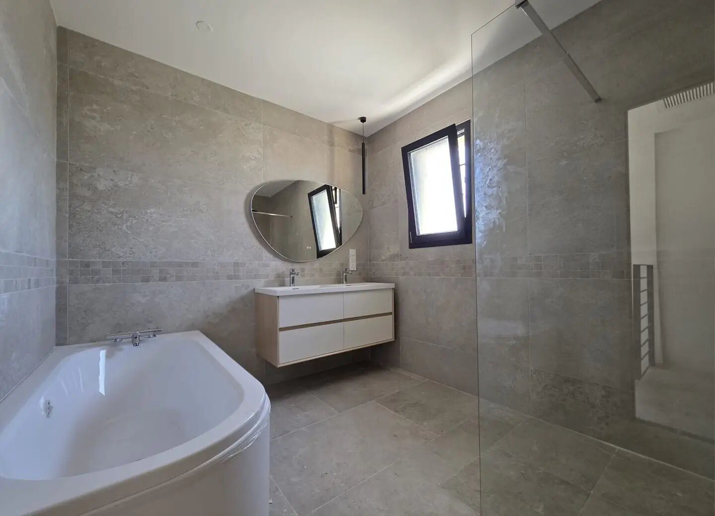 Maison à vendre, 125m², Montélimar