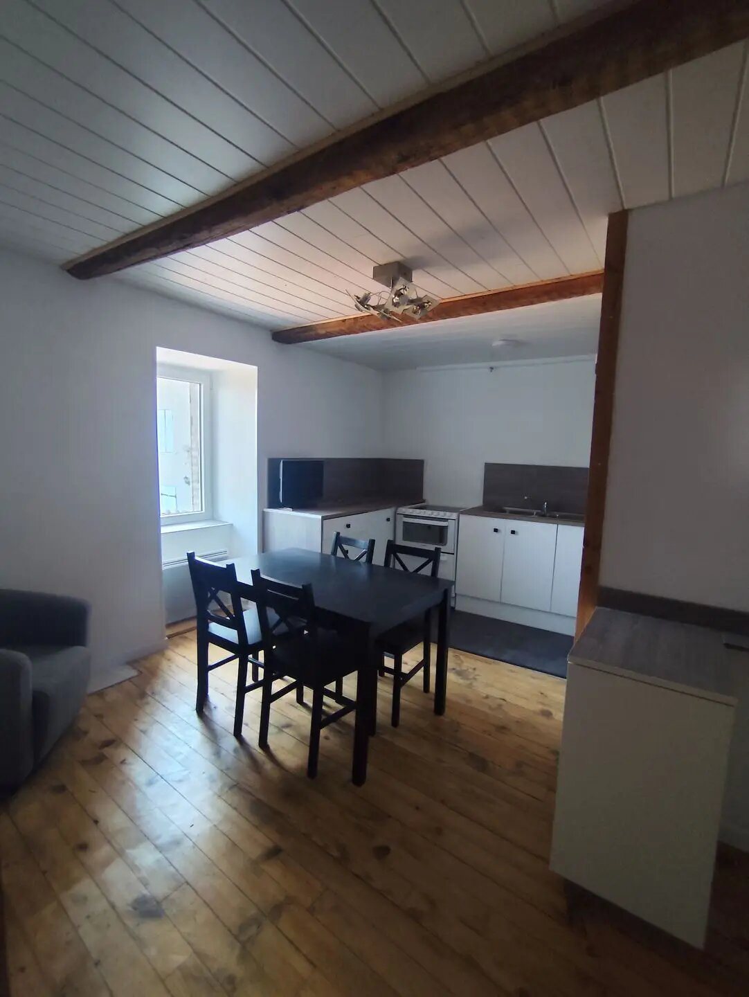 Appartement à louer, 43m², Montpezat-sous-Bauzon