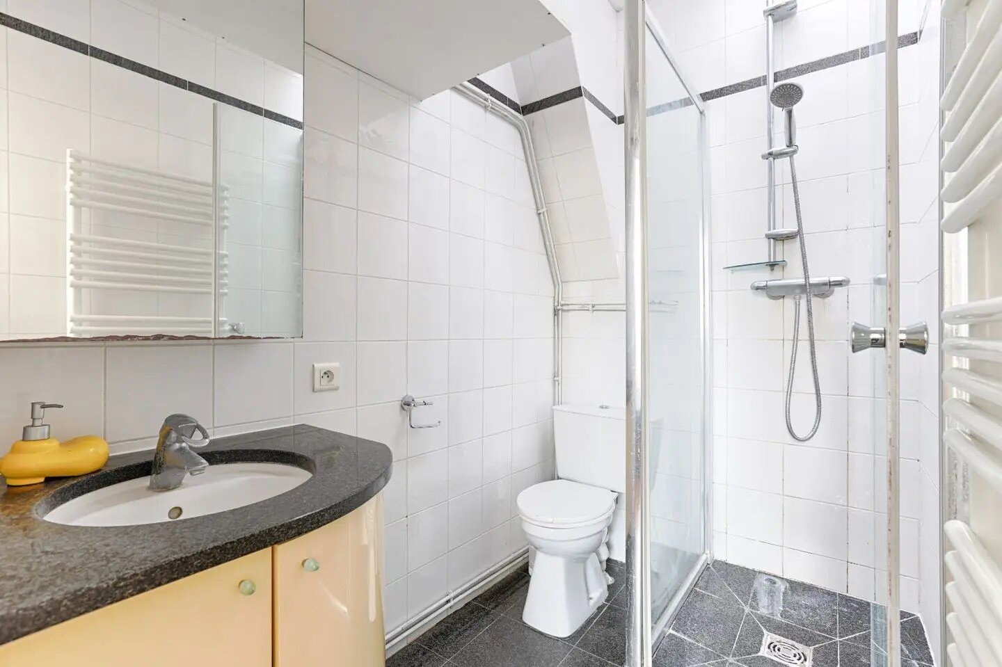 Appartement à louer, 23m², Paris 6ème