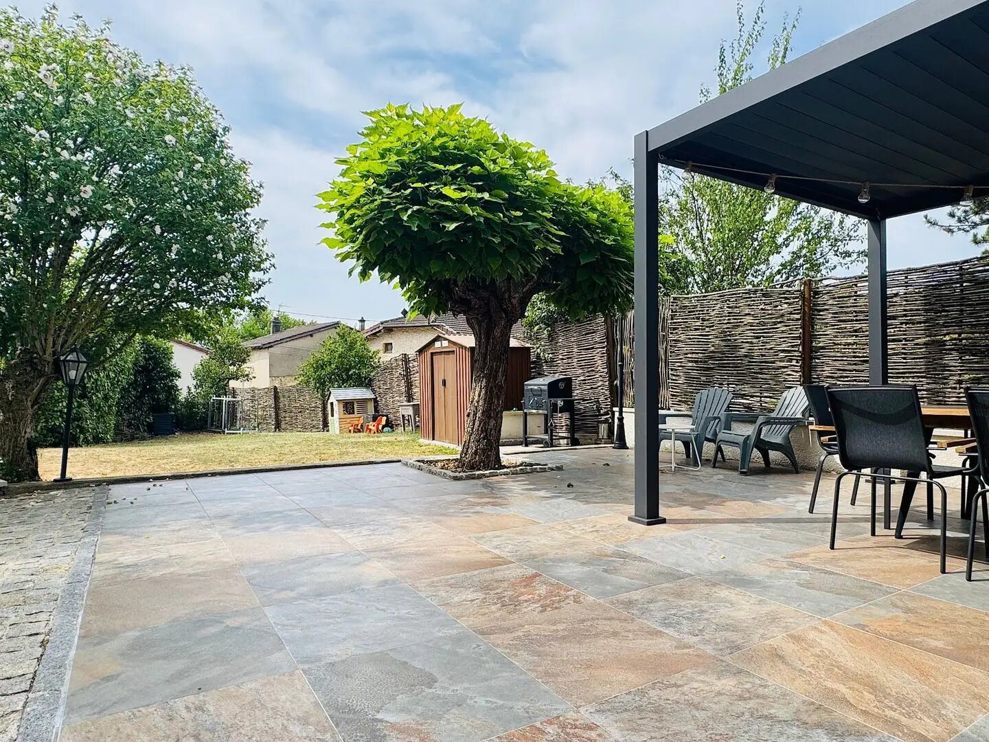 Maison à vendre, 140m², Revonnas