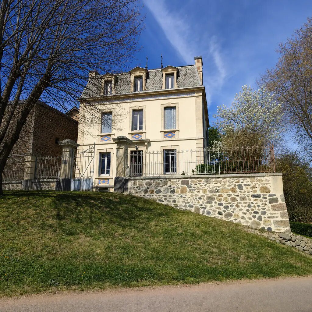 Maison à vendre, 194m², Apchat