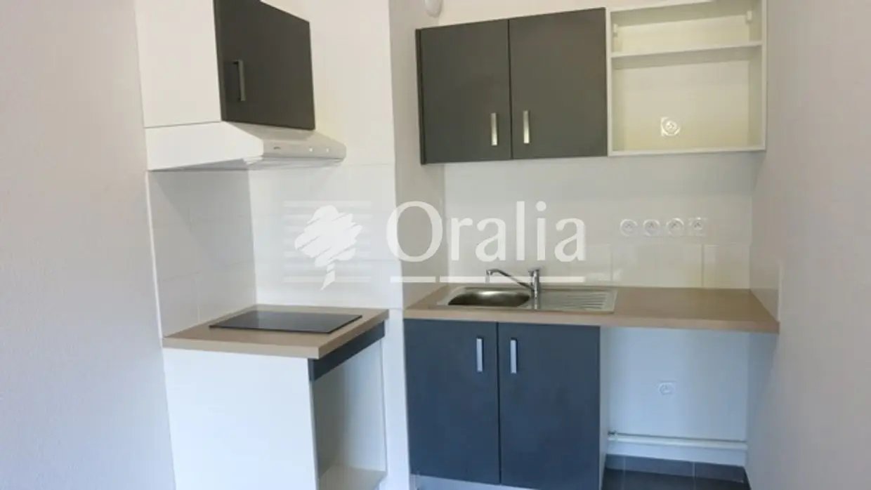 Appartement à louer, 42m², Nîmes