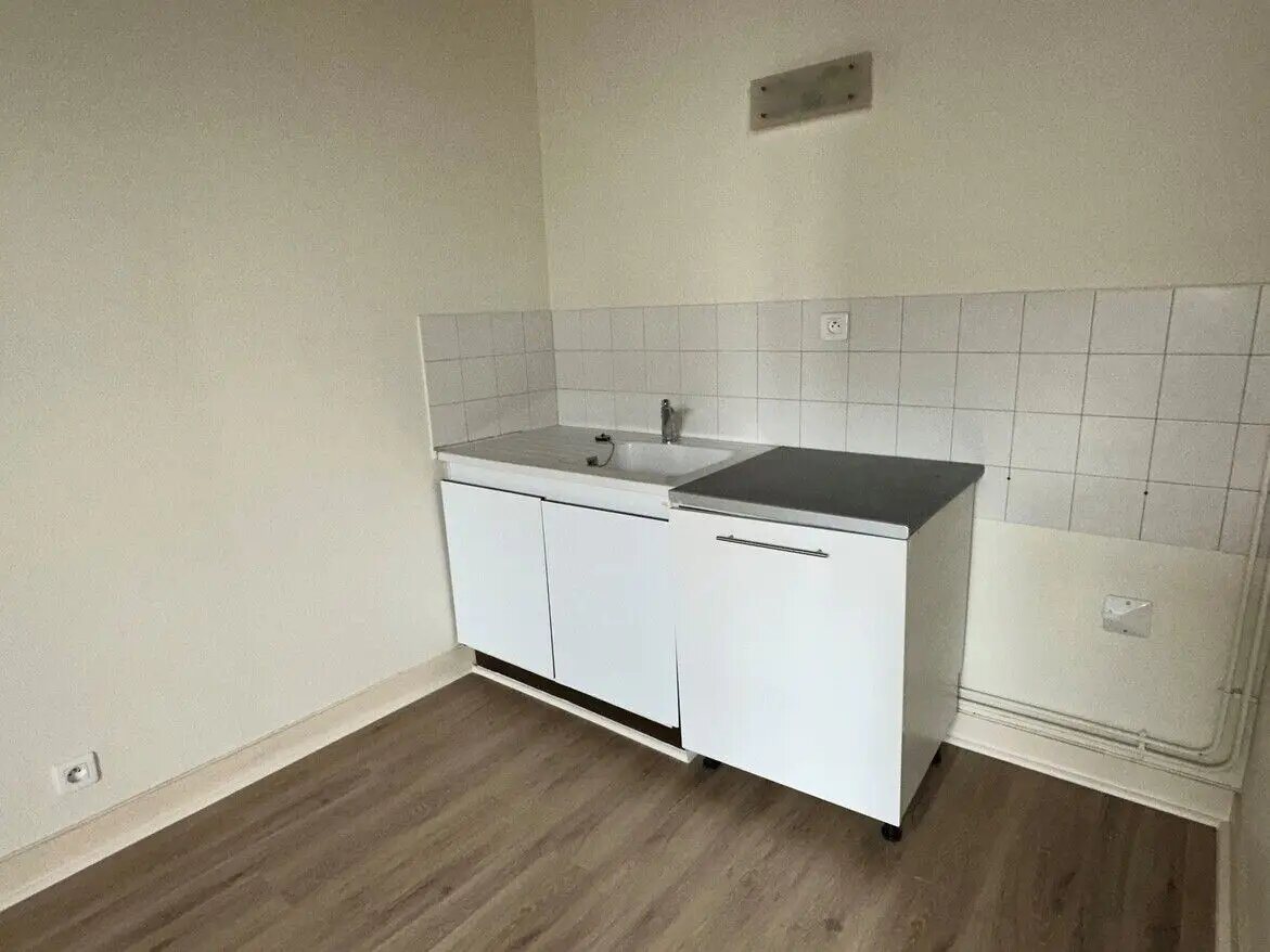 Appartement à louer, 27m², Auxerre