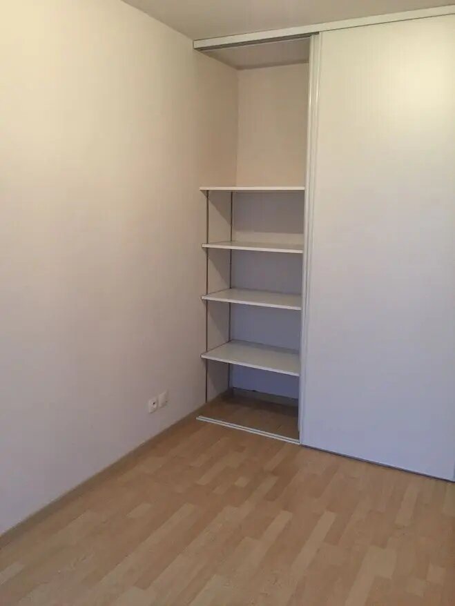 Appartement à louer, 68m², Viry