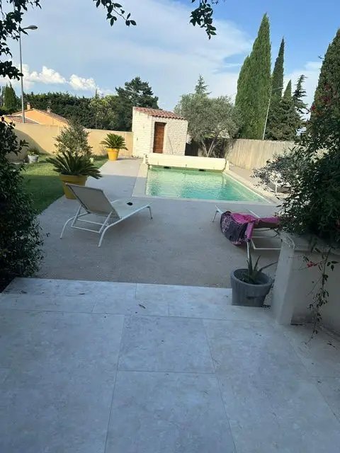Maison à vendre, 145m², Saint-Saturnin-lès-Avignon