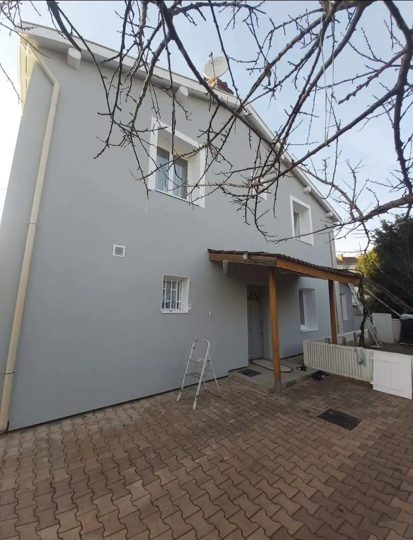 Maison à louer, 160m², Vénissieux