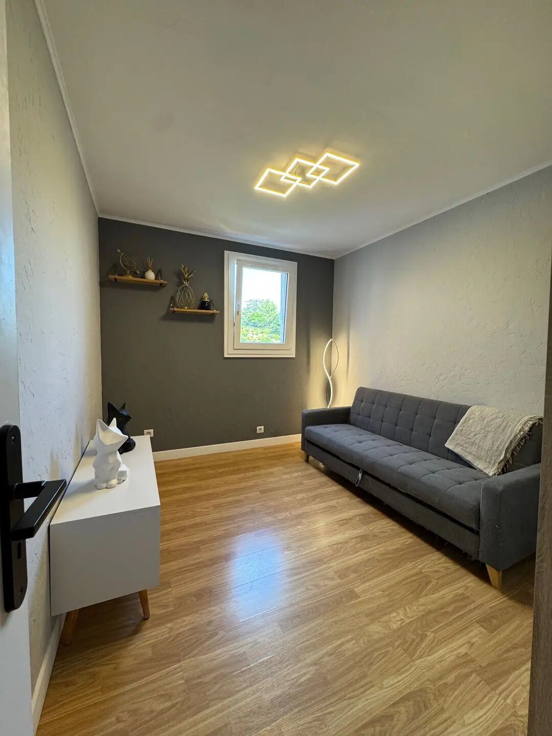Appartement à louer, 76m², Menton