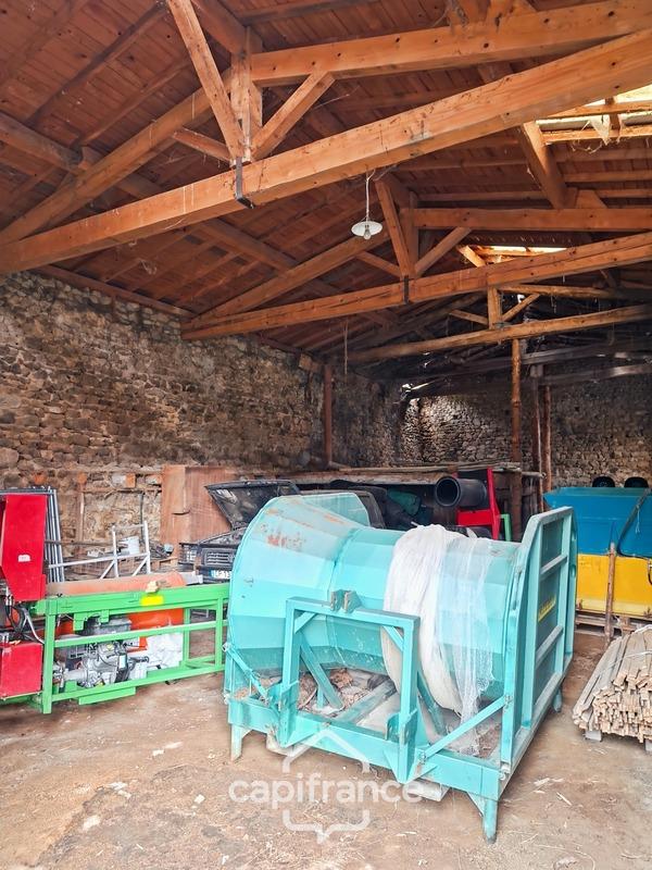 Maison à vendre, 135m², Celles-sur-Durolle