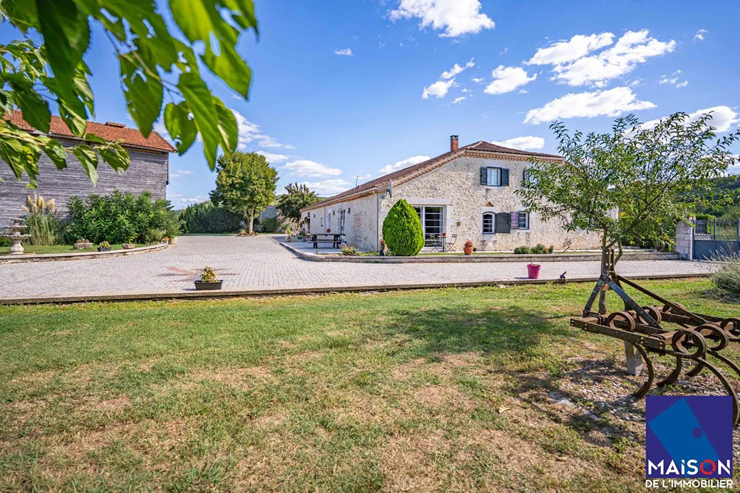 Maison à vendre, 367m², Allez-et-Cazeneuve