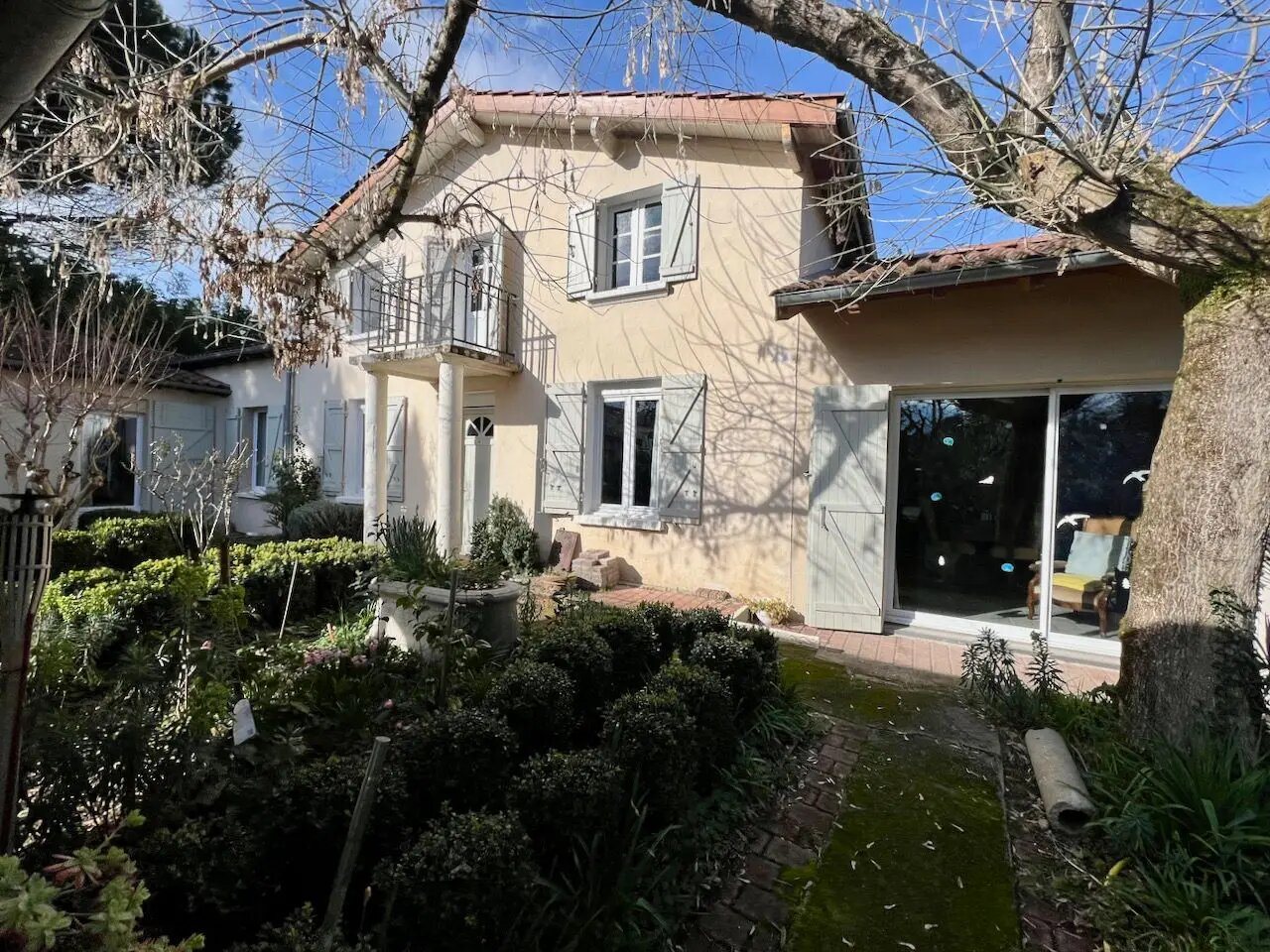 Maison à vendre, 220m², Villeneuve-sur-Lot