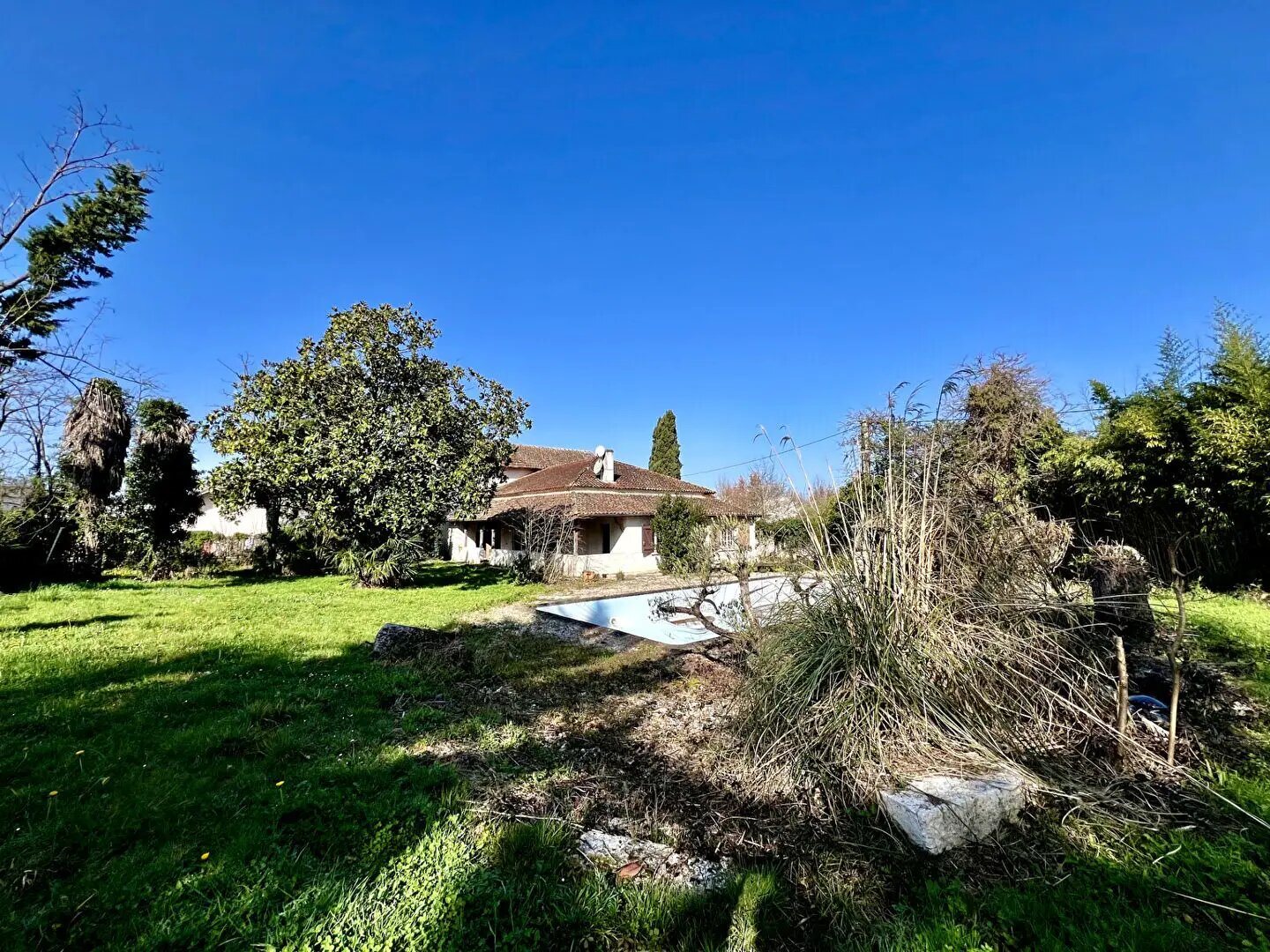 Maison à vendre, 211m², Bias